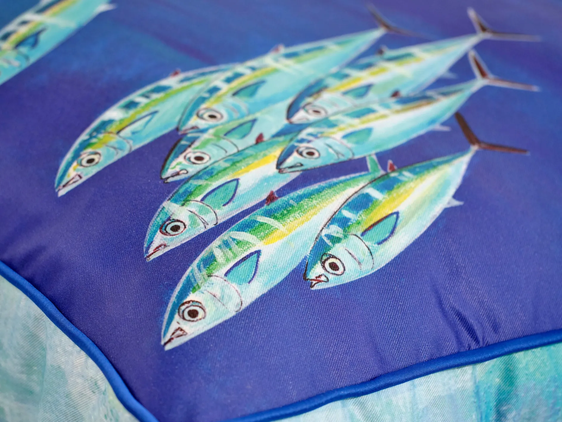 Mahi Guy Harvey Pet Bed